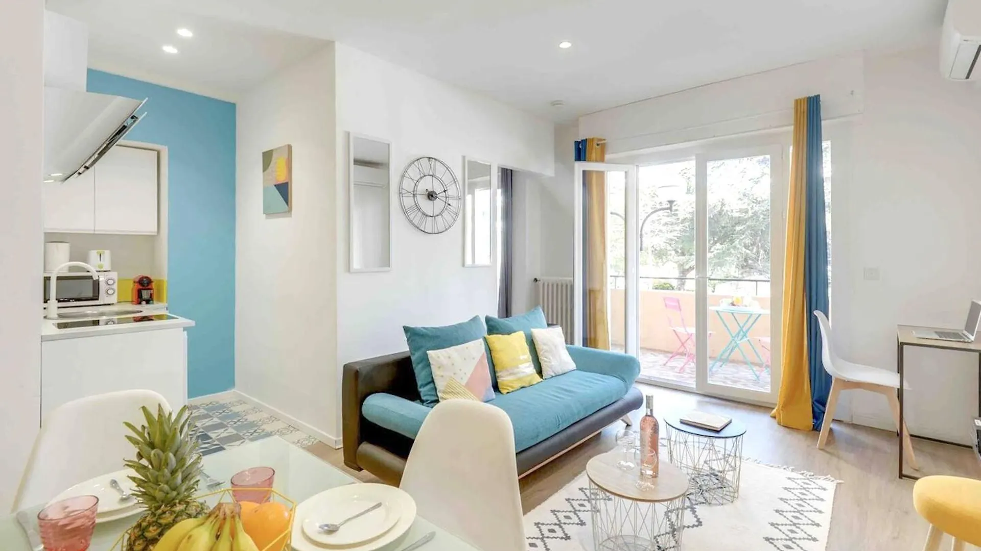 Appartement Confortable Terrasse Avec Vue Ville Cannes 35 M² 0*,